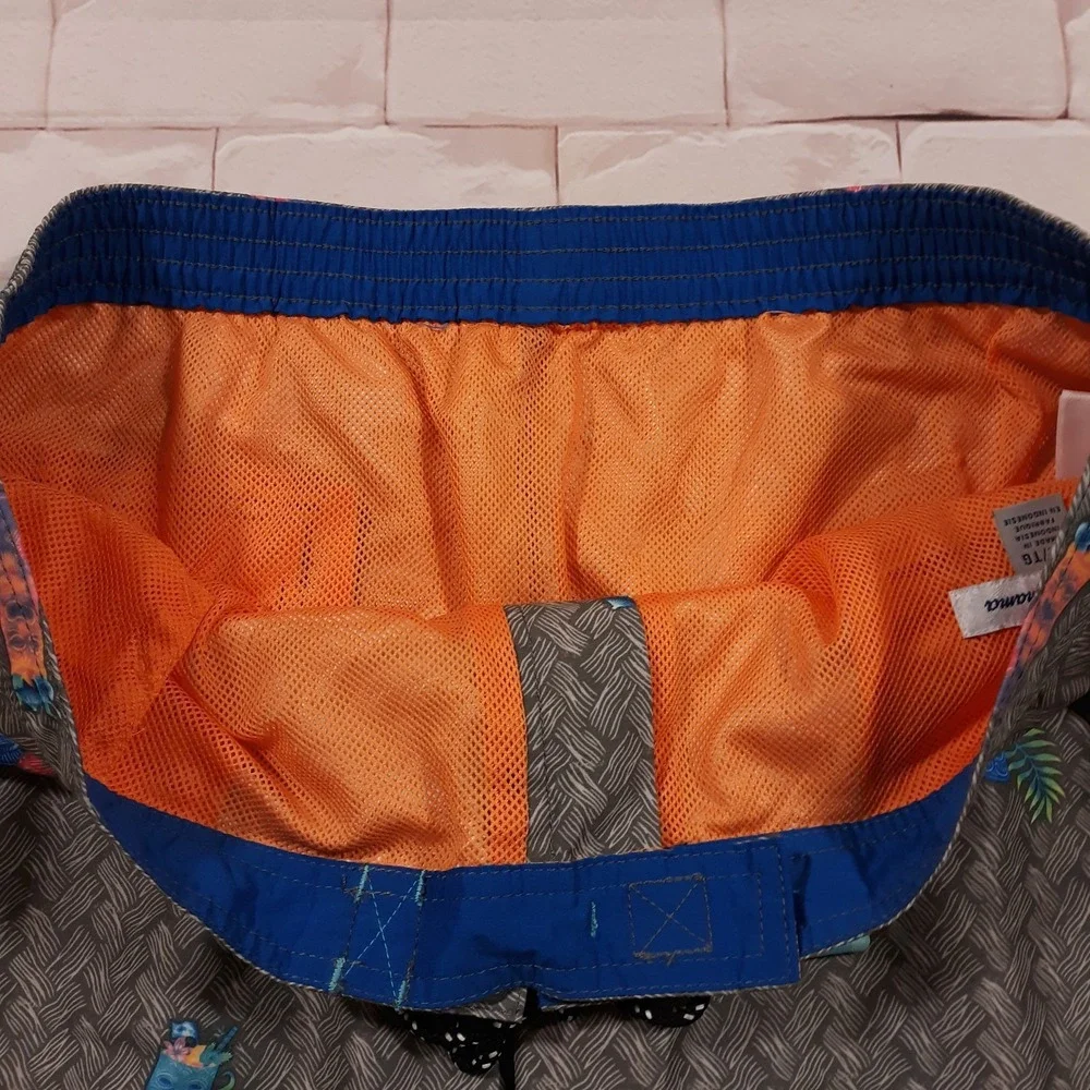 Tommy Bahama Swim Trunks Hybrid Shorts Mens XL‎ Beach Hawaiian Cocktail Gray